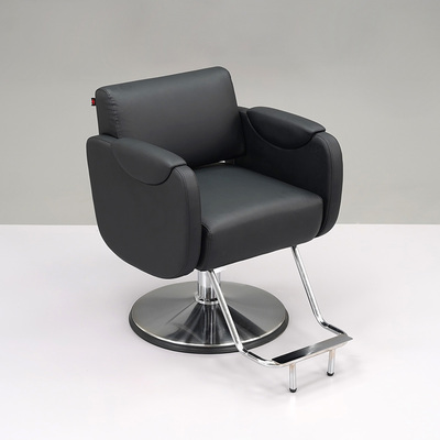 Salon Chair for Instagram Influencers and Luxury Hair Salon with Cutting